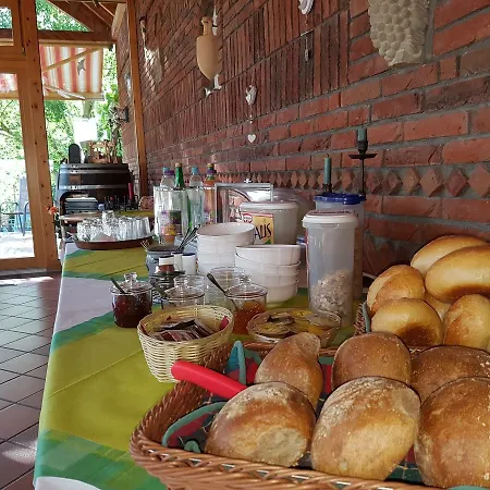 Gaestehaus Bollig Guest house Trittenheim